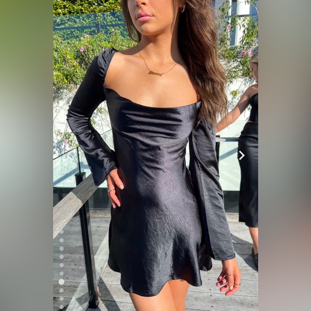 BRAND NEW Beginning Boutique Marienne Black Mini Dress Size 4